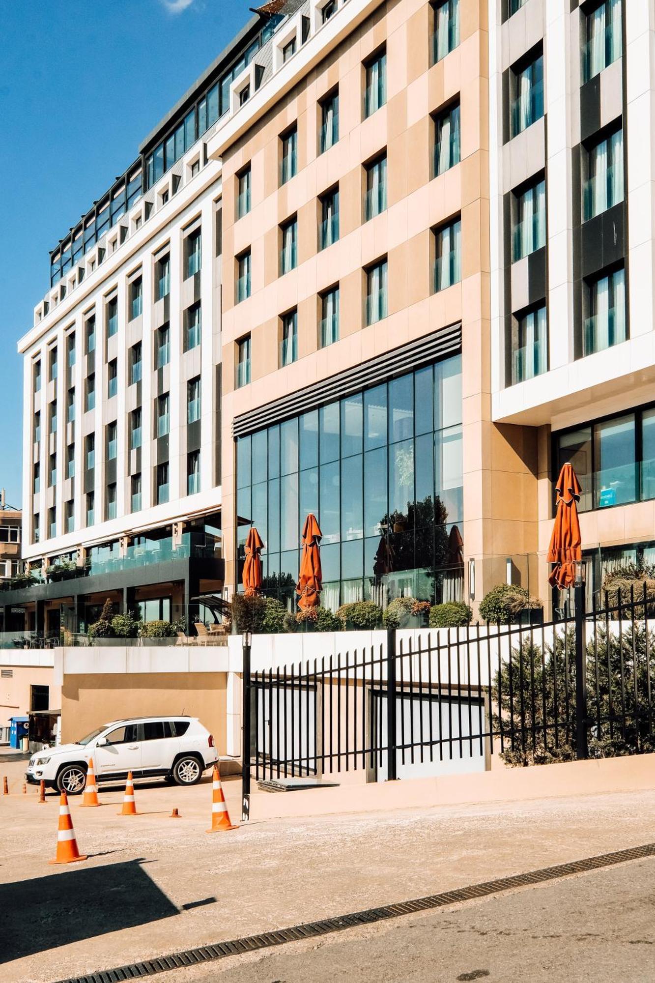 Holiday Inn Istanbul - Tuzla Bay By Ihg Bagian luar foto