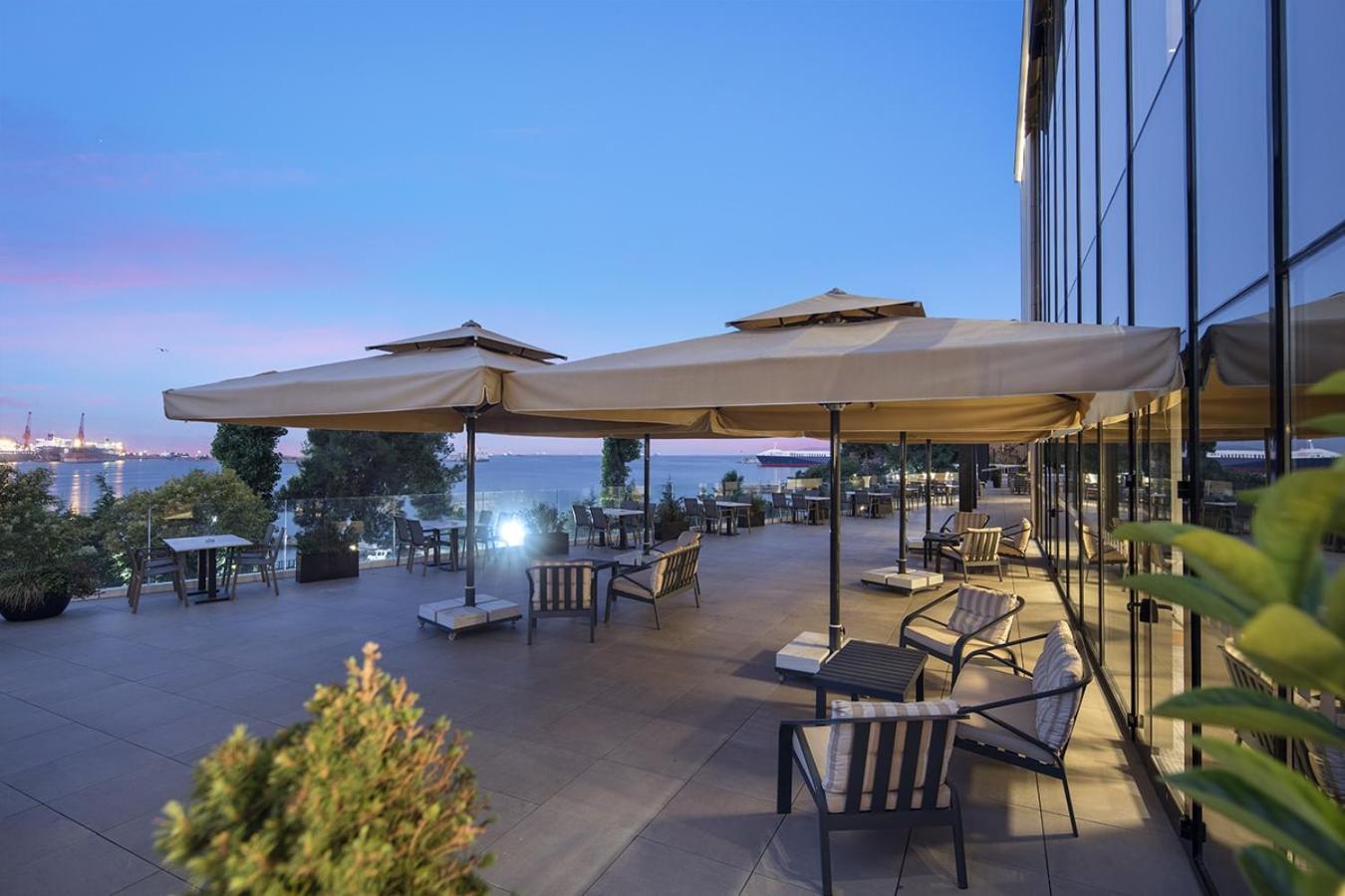 Holiday Inn Istanbul - Tuzla Bay By Ihg Bagian luar foto
