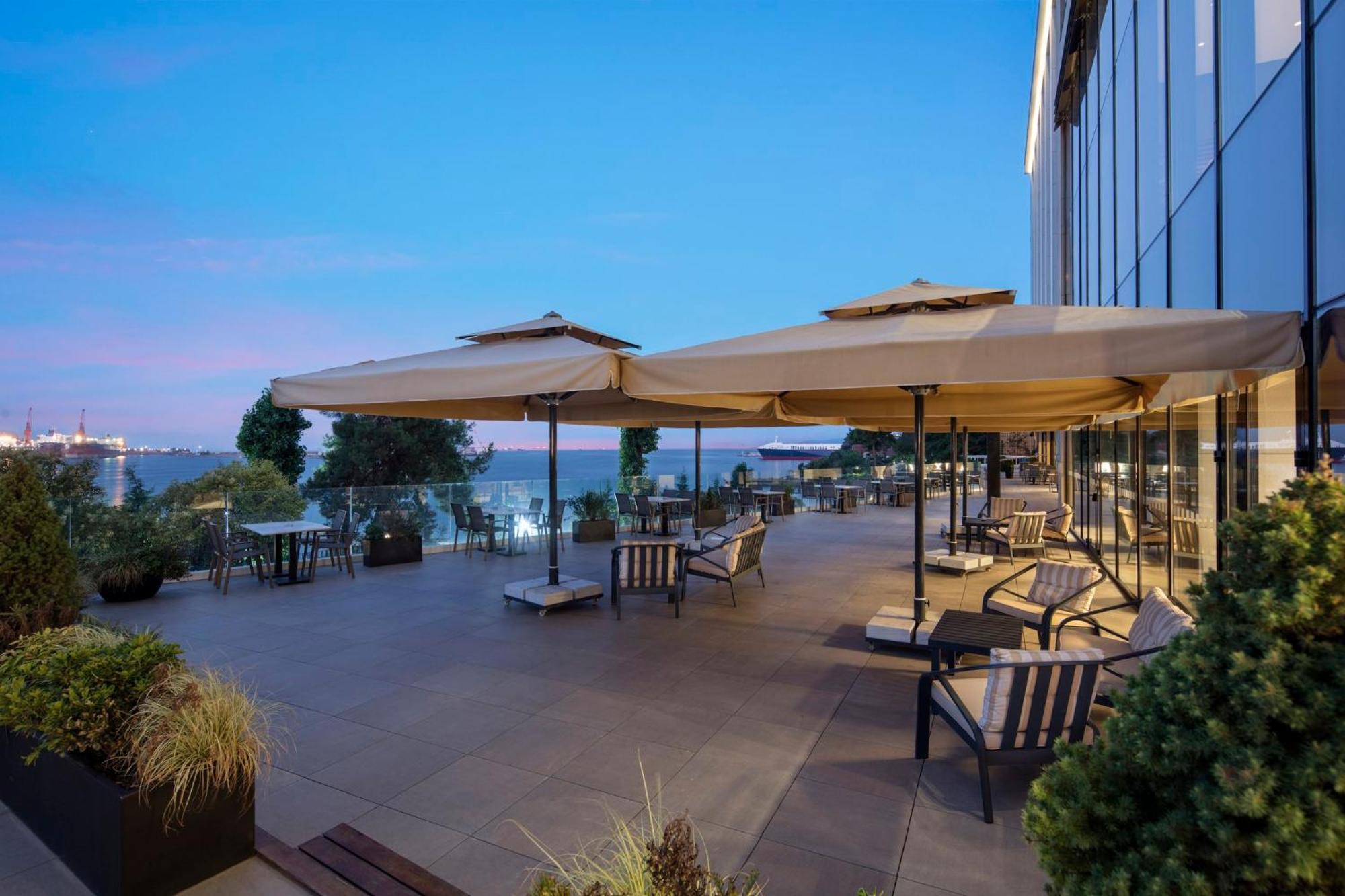 Holiday Inn Istanbul - Tuzla Bay By Ihg Bagian luar foto